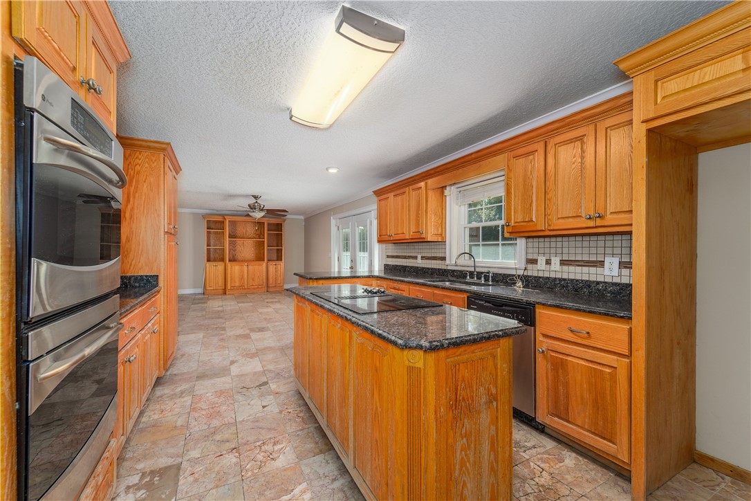 1100 Atlantic Avenue Waycross, GA 31501 - Photo 9 of 27