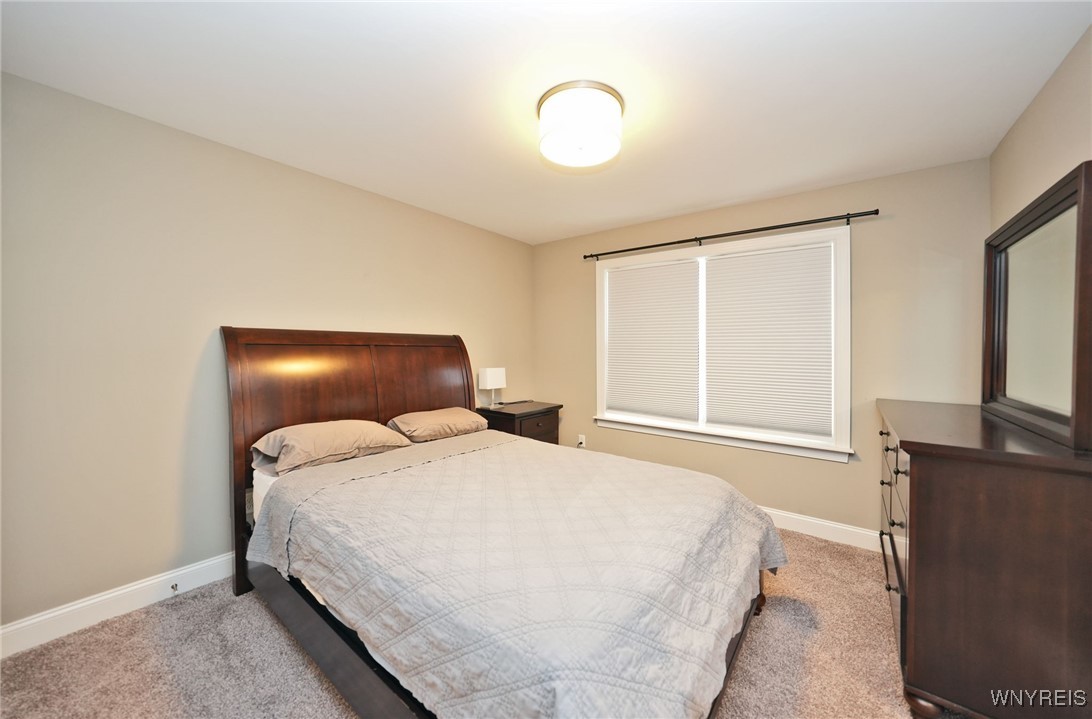 6409 Ward Road Wheatfield, NY 14132 - Photo 21 of 41