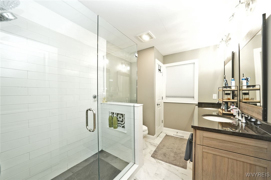 6409 Ward Road Wheatfield, NY 14132 - Photo 25 of 41