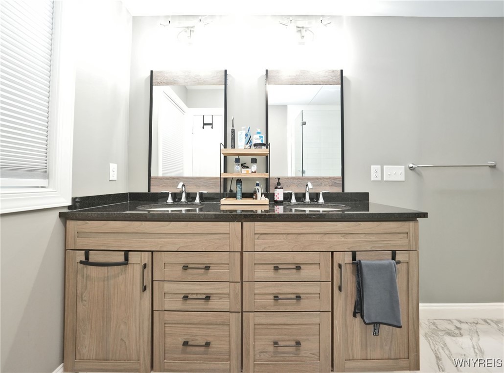 6409 Ward Road Wheatfield, NY 14132 - Photo 26 of 41