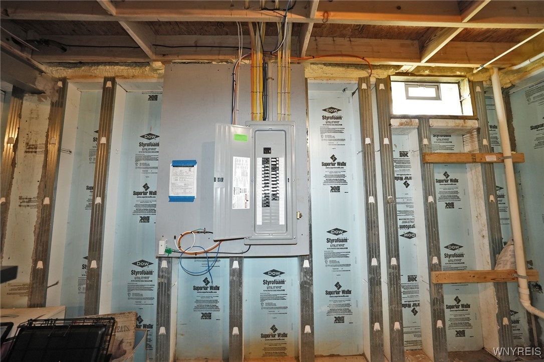 6409 Ward Road Wheatfield, NY 14132 - Photo 31 of 41