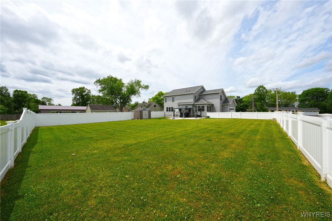 6409 Ward Road Wheatfield, NY 14132 - Photo 36 of 41