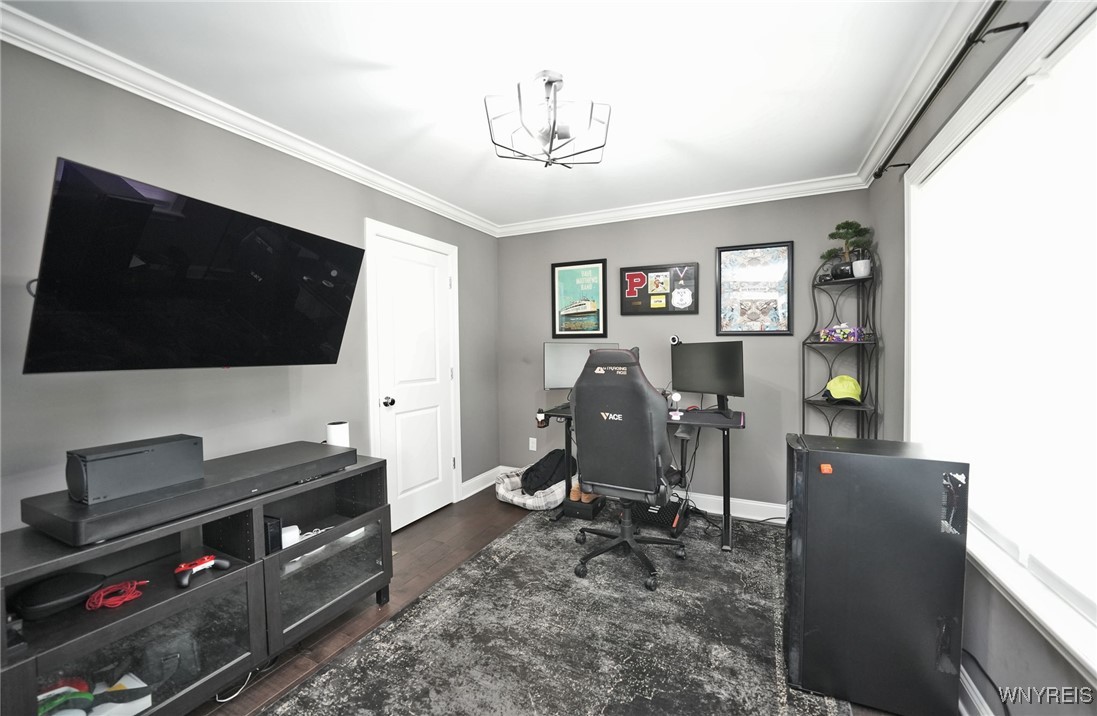 6409 Ward Road Wheatfield, NY 14132 - Photo 9 of 41