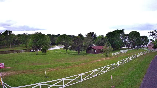 a view of a tennis court