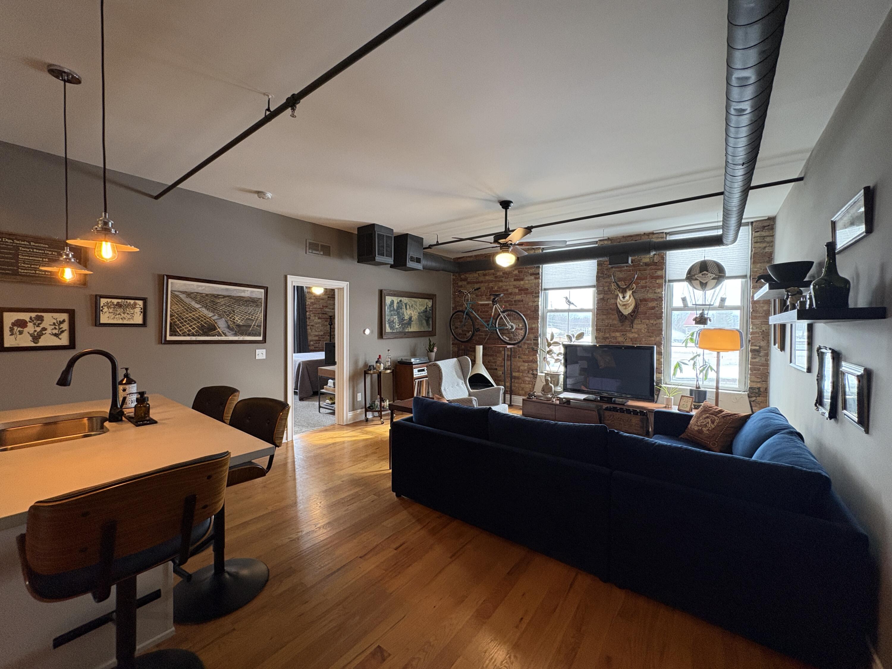 109 East Grand River Road Williamston, MI 48895 - Photo 3 of 15 IMG_2509