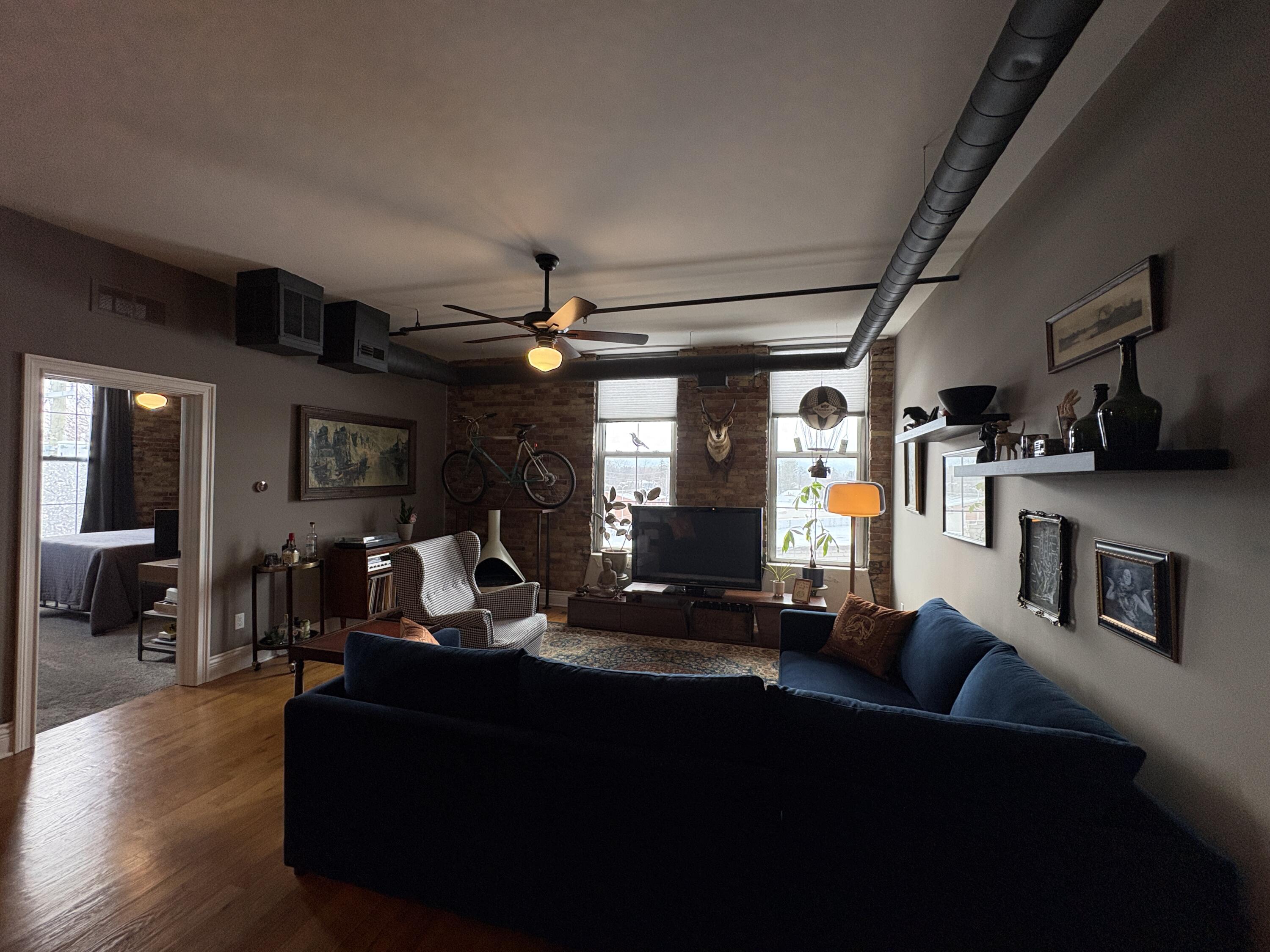 109 East Grand River Road Williamston, MI 48895 - Photo 4 of 15 IMG_2521