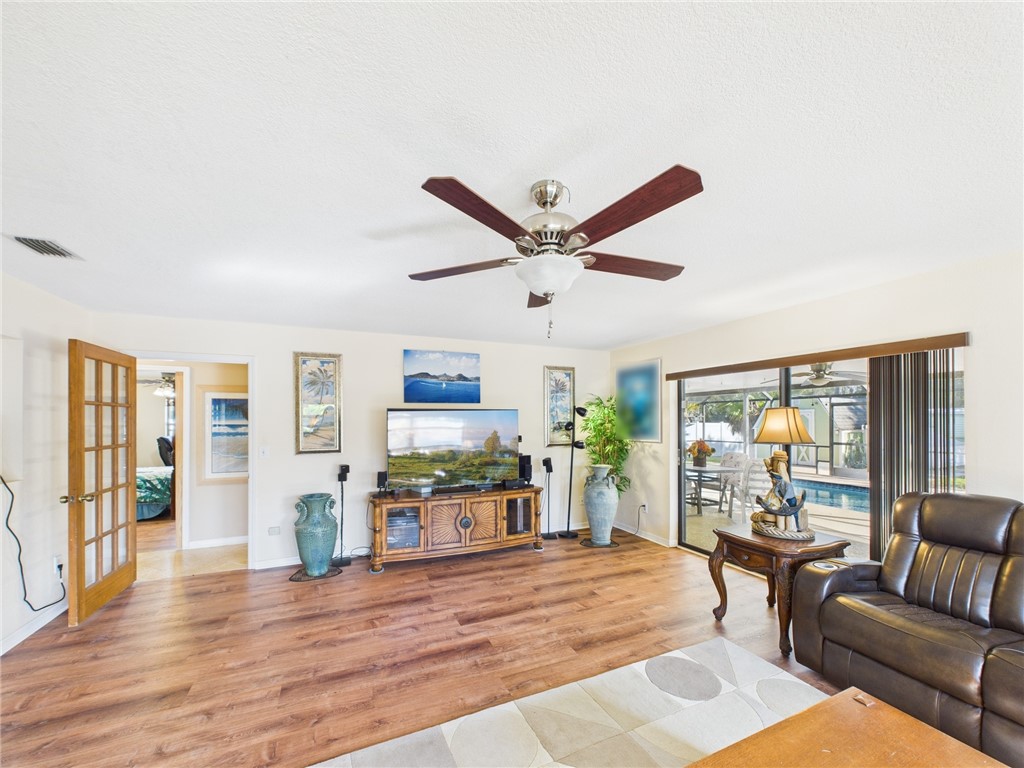 9730 Fleming Grant Road Sebastian, FL 32976 - Photo 11 of 35