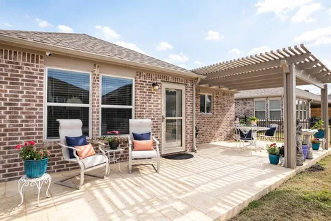 $429,000 | 917 Rough Hollow Drive, McKinney, TX 75071