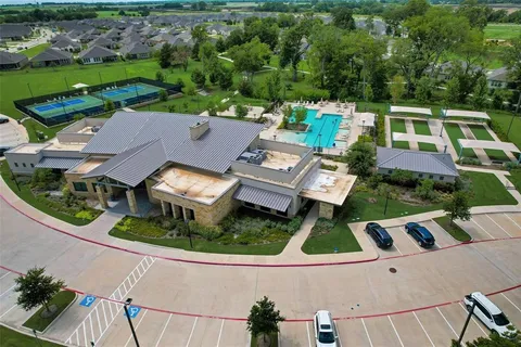 $429,000 | 917 Rough Hollow Drive, McKinney, TX 75071