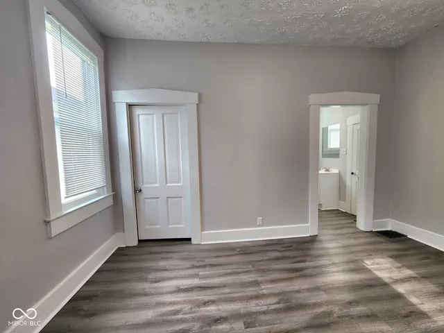 $725 | 133 West Hendricks Street, Shelbyville, IN 46176