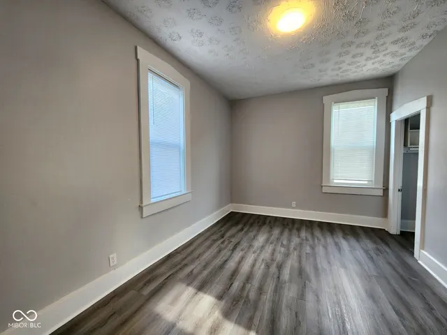 $725 | 133 West Hendricks Street, Shelbyville, IN 46176