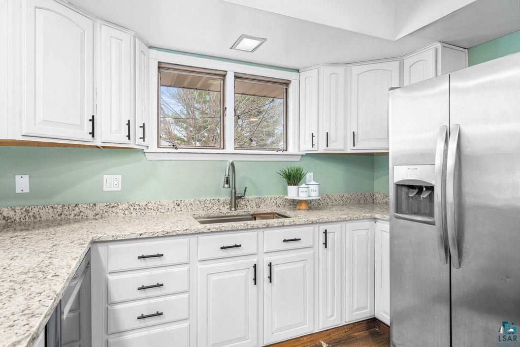 2332 Springvale Road Duluth, MN 55811 - Photo 9 of 48