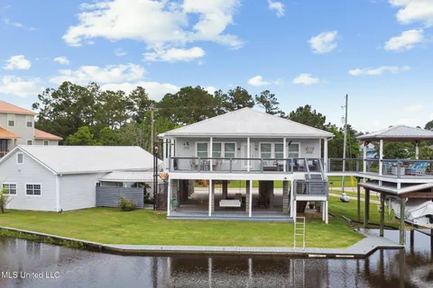 $625,000 | 6241 Shawnee Street, Kiln, MS 39556