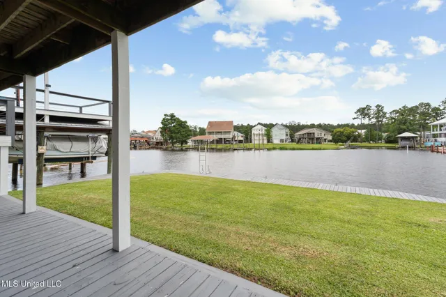 $625,000 | 6241 Shawnee Street, Kiln, MS 39556