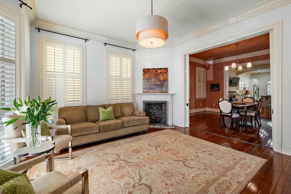 40 South Battery Charleston, SC 29401 - Photo 4 of 45 tempImageuB7q8P