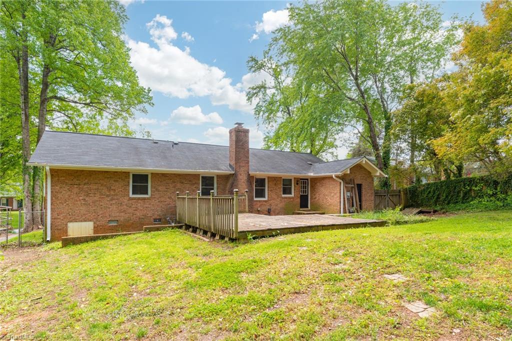 5103 Coltsfoot Road Greensboro, NC 27455 - Photo 3 of 40 Gallery Image 3