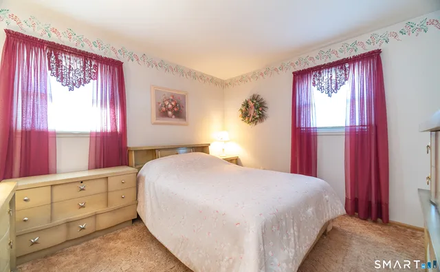 $290,000 | 69 Bellevue Street, Meriden, CT 06451