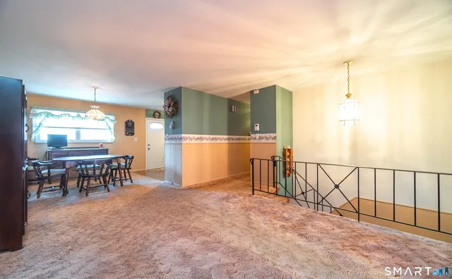 $290,000 | 69 Bellevue Street, Meriden, CT 06451