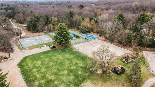 $850,000 | 27901 Shorewood Drive, Covert, MI 49043