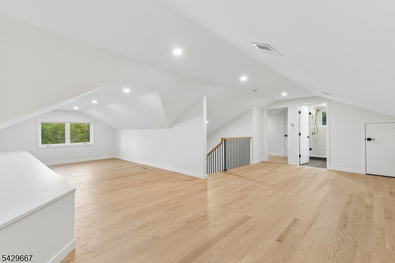 22 Reeve Circle Millburn, NJ 07041 - Photo 34 of 45 Gallery Image 34