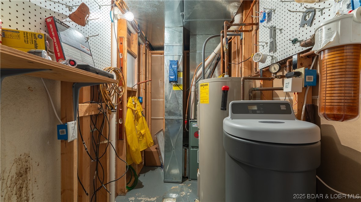 133 Forsen Park Road Sunrise Beach, MO 65079 - Photo 19 of 40