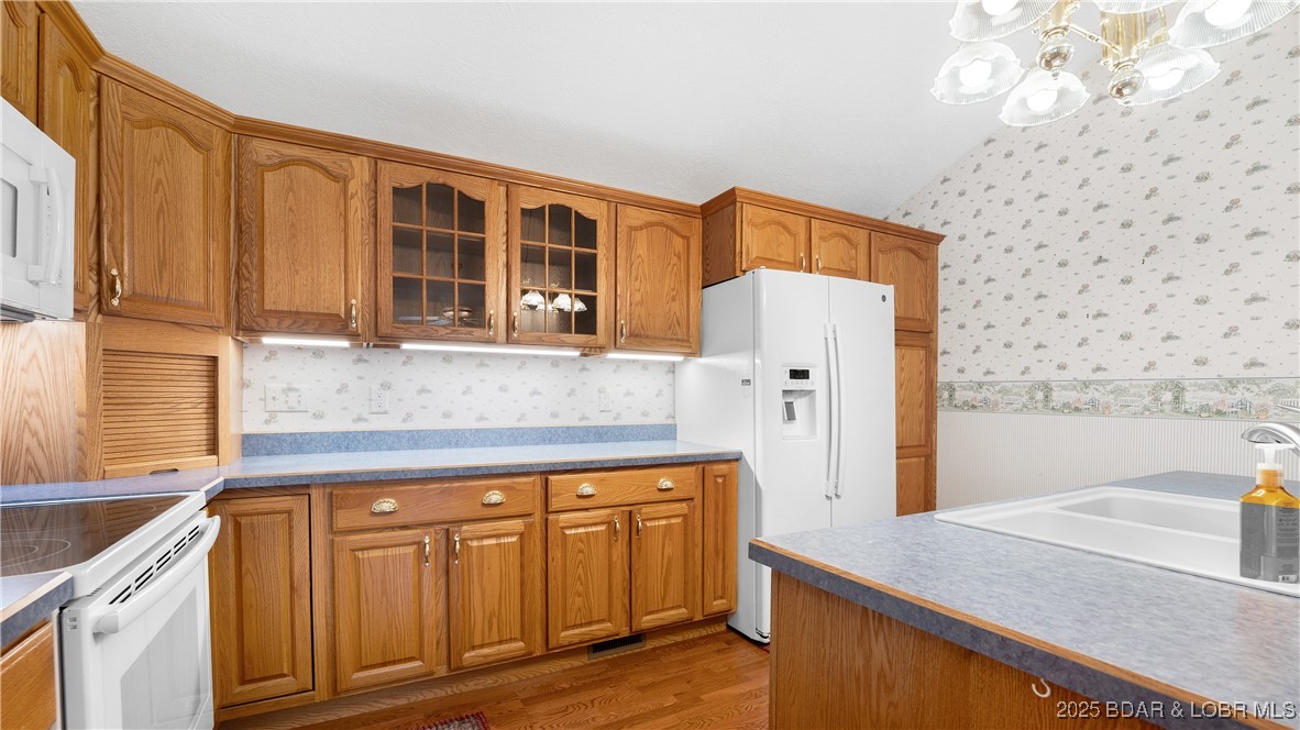 133 Forsen Park Road Sunrise Beach, MO 65079 - Photo 6 of 40