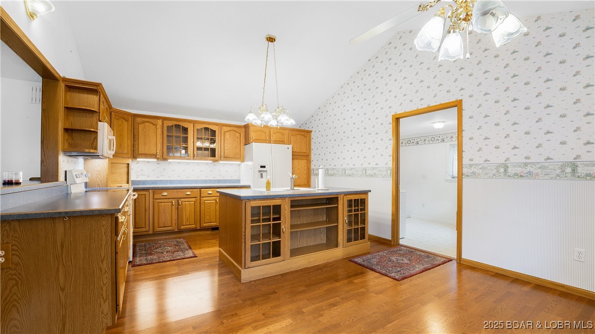 133 Forsen Park Road Sunrise Beach, MO 65079 - Photo 7 of 40