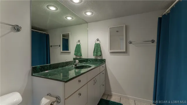 $365,500 | 133 Forsen Park Road, Sunrise Beach, MO 65079