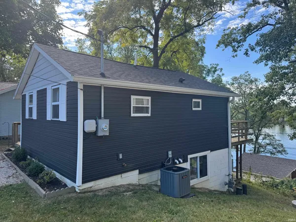 $214,900 | 11912 West Breezy Point Drive, Monticello, IN 47960