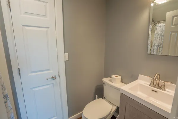 $214,900 | 11912 West Breezy Point Drive, Monticello, IN 47960