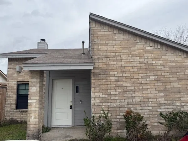 $1,450 | 19924 Stoney Haven Drive, Cypress, TX 77433