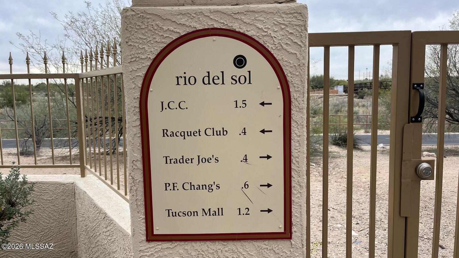 2550 East River Road, Unit 11205 Tucson, AZ 85718 - Photo 29 of 30 Nearby