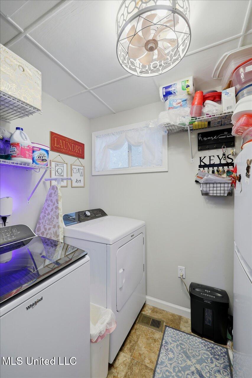 11040 Highway 472 Hazlehurst, MS 39083 - Photo 18 of 68 19-11040 MS-472 _ Home Tours MS