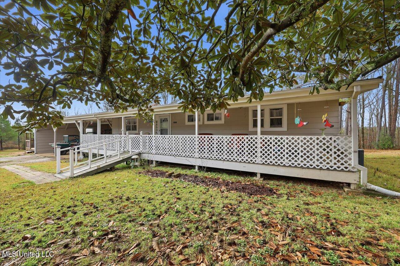 11040 Highway 472 Hazlehurst, MS 39083 - Photo 2 of 68 03-11040 MS-472 _ Home Tours MS