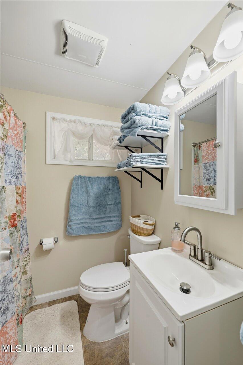 11040 Highway 472 Hazlehurst, MS 39083 - Photo 24 of 68 25-11040 MS-472 _ Home Tours MS