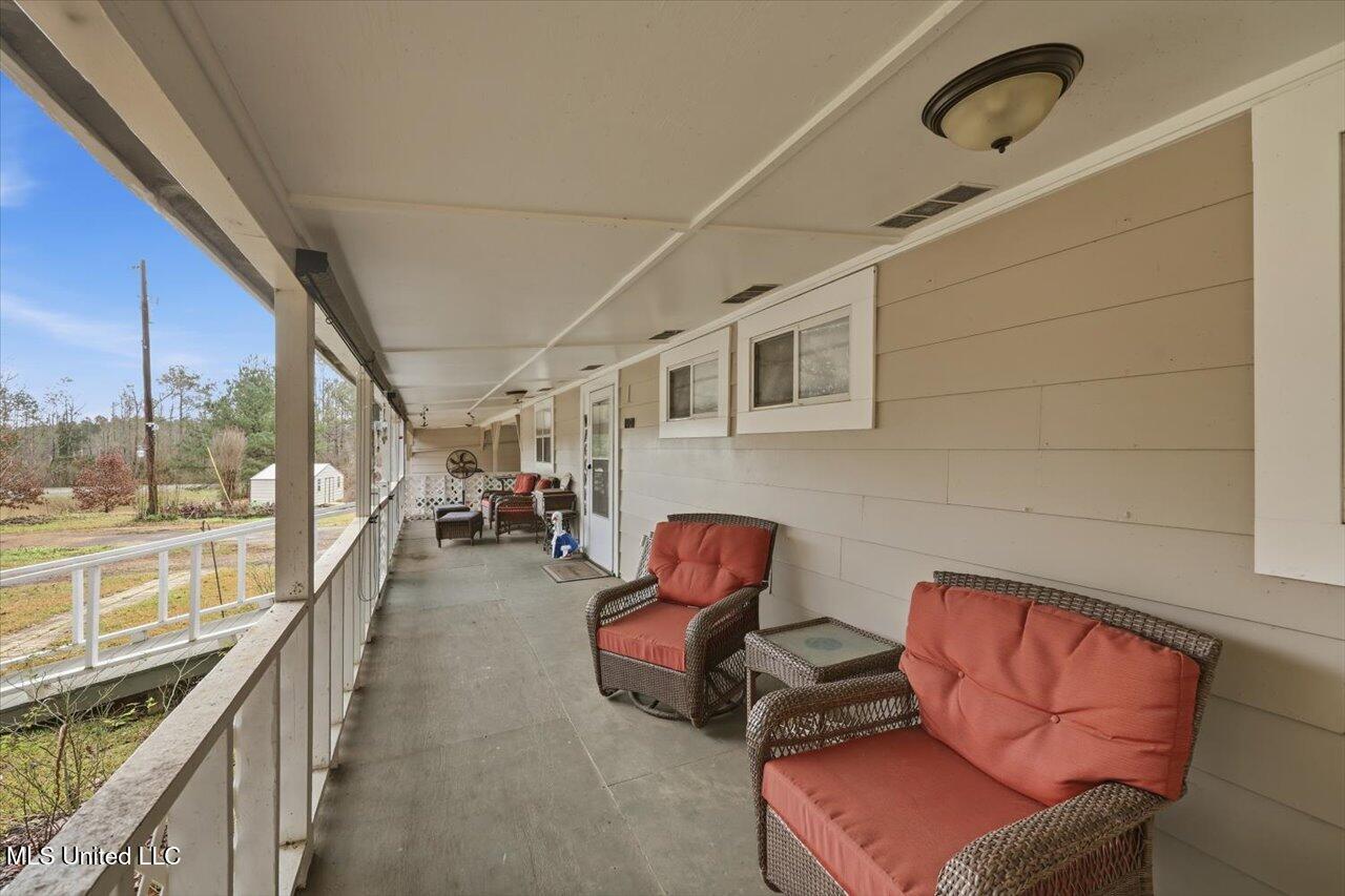 11040 Highway 472 Hazlehurst, MS 39083 - Photo 4 of 68 05-11040 MS-472 _ Home Tours MS