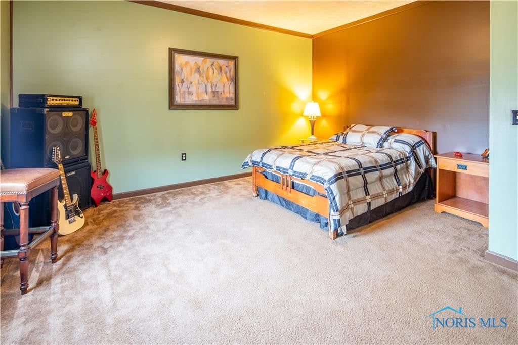 825 Everett Road Fremont, OH 43420 - Photo 15 of 19 Gallery Image 15