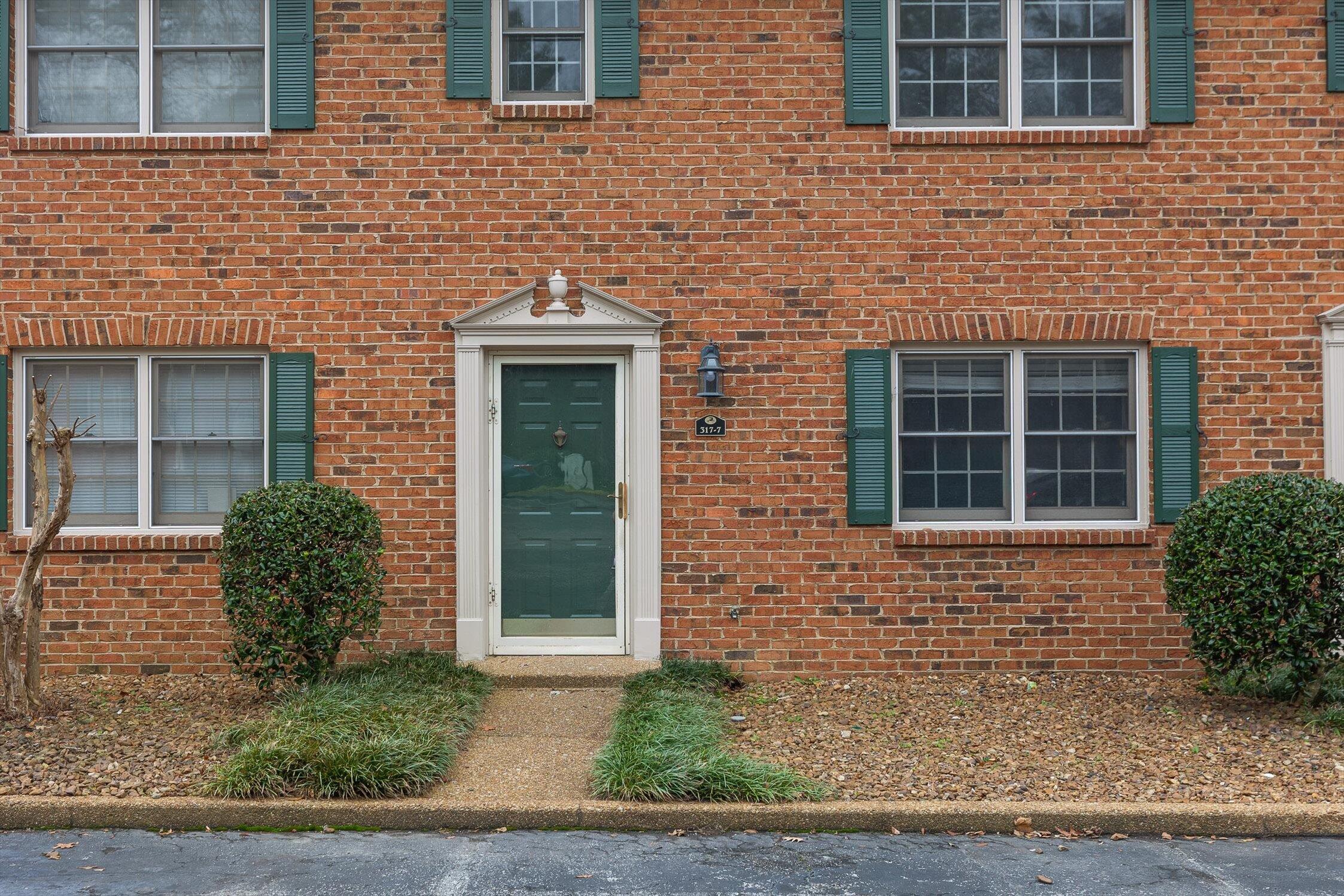 317 McBrien Road, Unit 7 Chattanooga, TN 37411 - Photo 2 of 28 01-Mcbrien-30