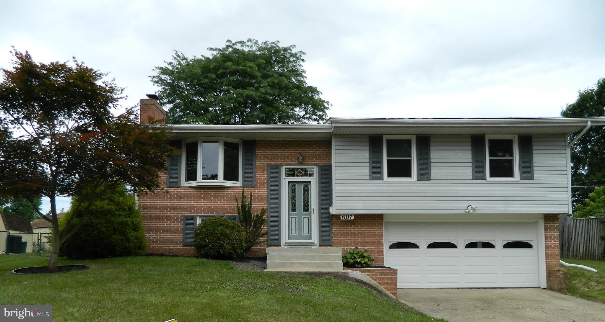 607 Banyan Road Edgewood, MD 21040 - Photo 1 of 25 Exterior (General)