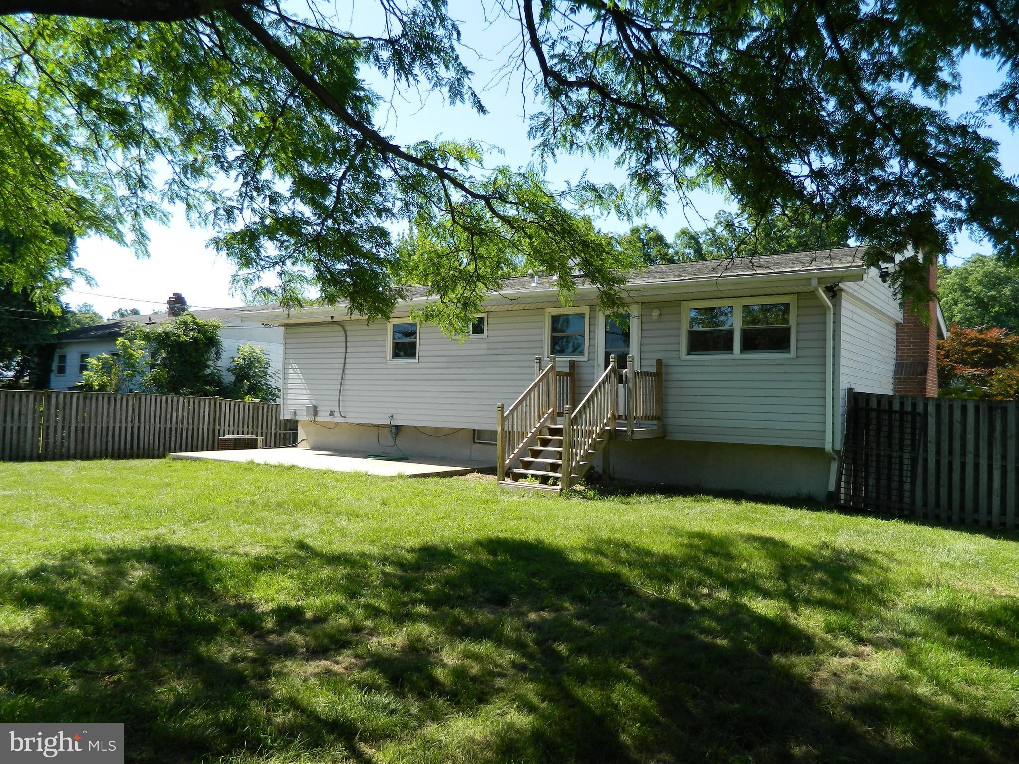 607 Banyan Road Edgewood, MD 21040 - Photo 19 of 25 Exterior (Rear)
