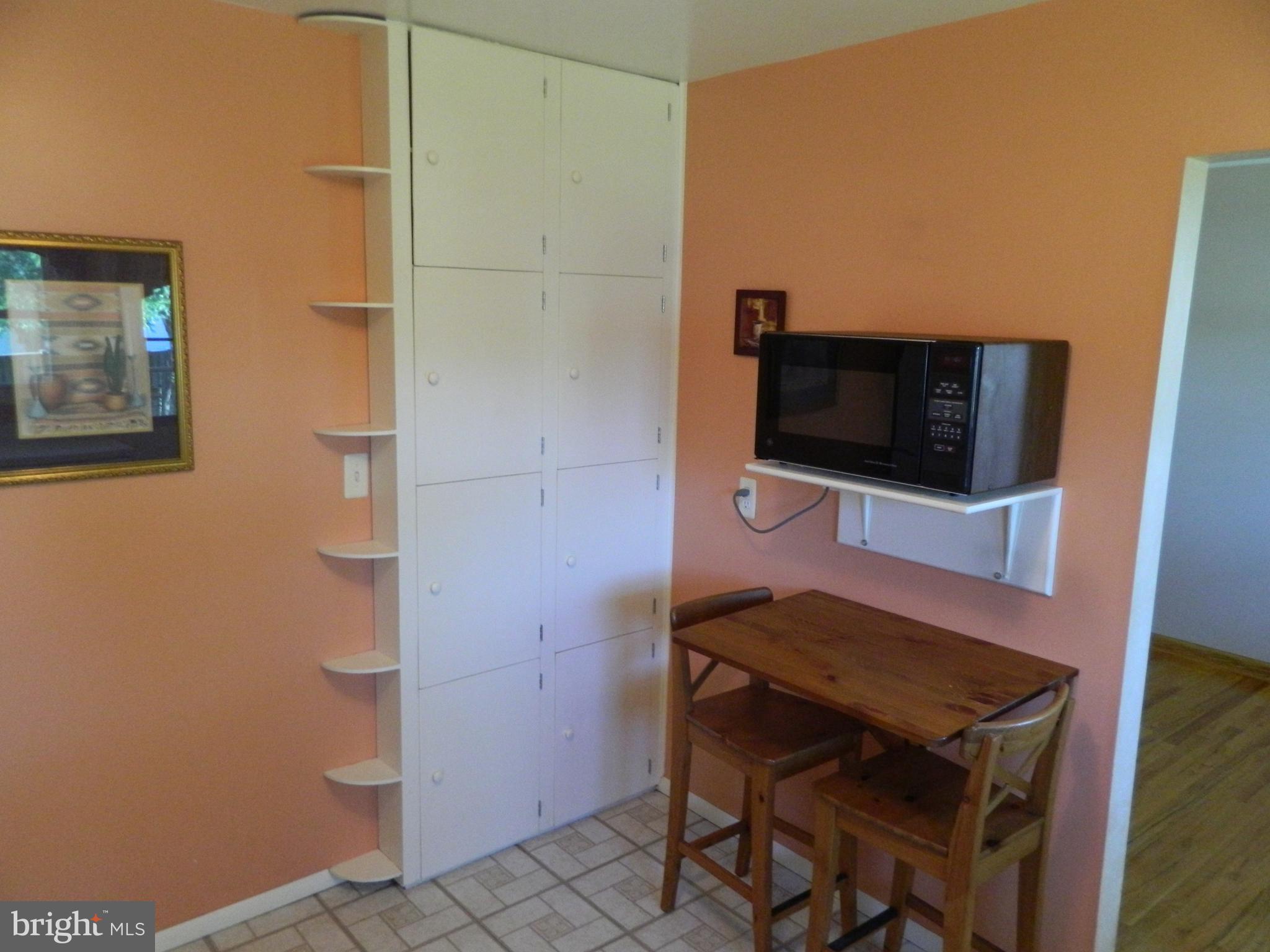607 Banyan Road Edgewood, MD 21040 - Photo 9 of 25 Kitchen