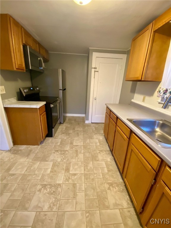 6663 Collamer Road, Unit 2 De Witt, NY 13057 - Photo 4 of 13