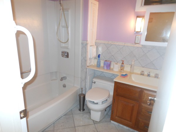 228 Easthampton Road Holyoke, MA 01040 - Photo 17 of 30