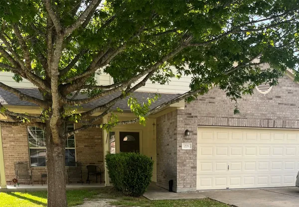 $1,950 | 221 Gainer Drive, Hutto, TX 78634