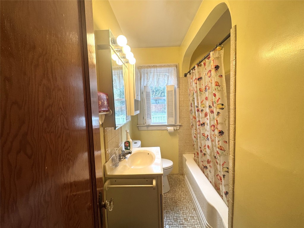 10 Roxbury Street Conklin, NY 13748 - Photo 21 of 37