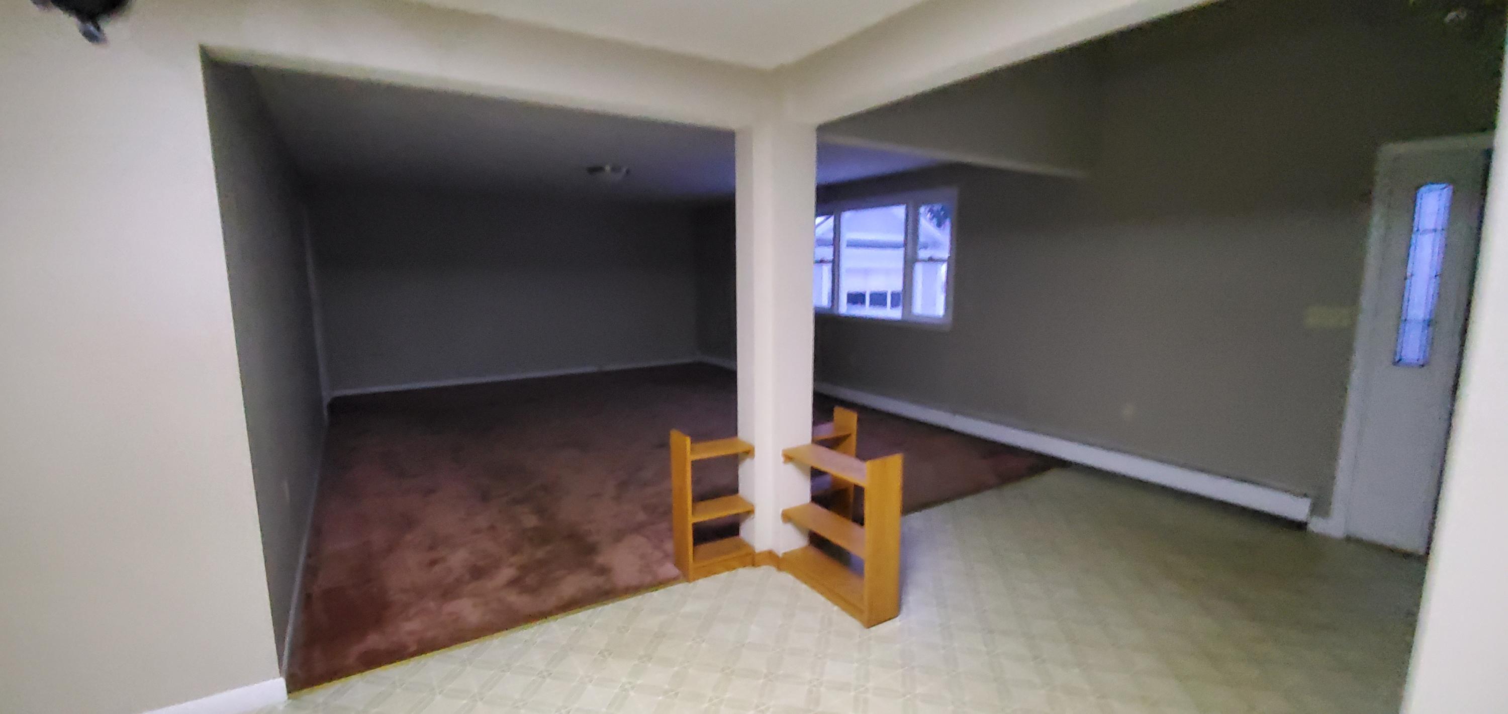 27 Somerset Street Millinocket, ME 04462 - Photo 11 of 26 25CEF8E3-2EEE-43F5-A85E-CEB2C801222D