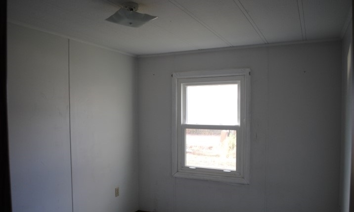 547 Portland Street Rochester, NH 03867 - Photo 7 of 8