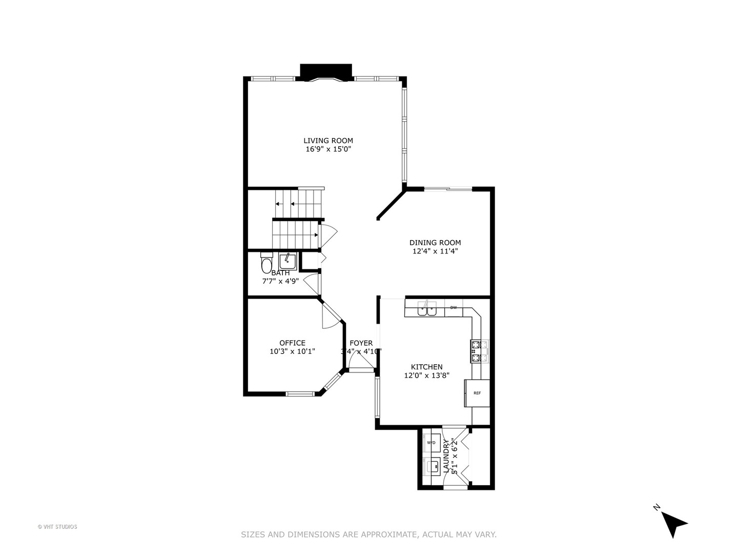 960 Heathrow Lane Naperville, IL 60540 - Photo 23 of 24 a picture of a wall with a picture of a wall painting on the wall