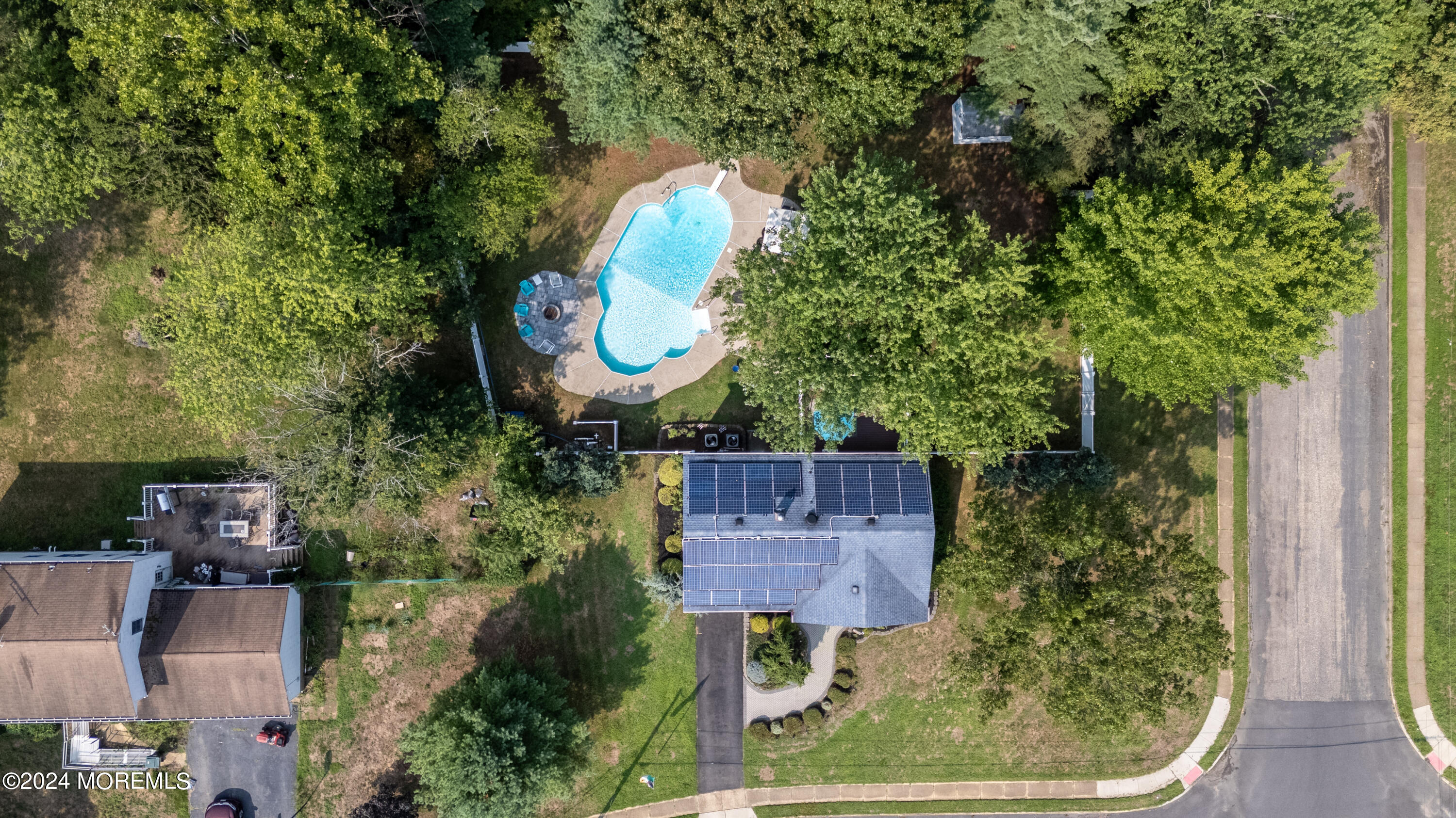 28 Chestnut Hill Road Howell, NJ 07731 - Photo 45 of 48 an aerial view of a house