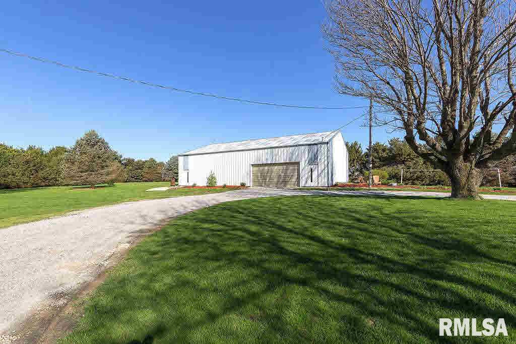 1375 New Liberty Road New Liberty, IA 52765 - Photo 7 of 24 Gallery Image 7